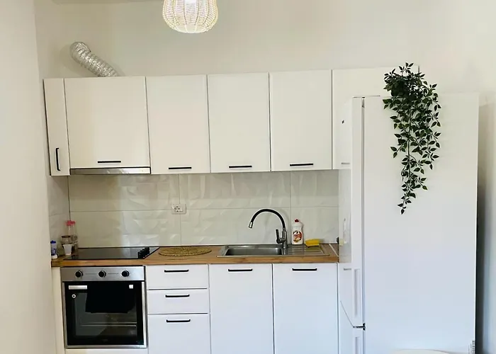 Homely 2-Bed Apartment Vlore