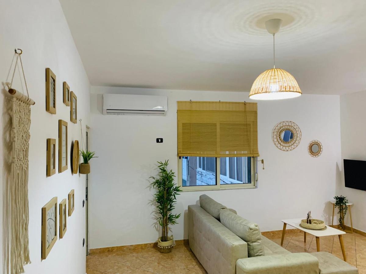 Appartement Homely 2-bed Vlorë
